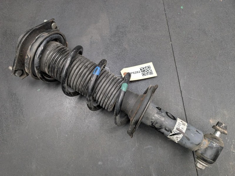 Rear Left Strut w/ Spring 2019 Toyota 86 20365-CA200 2017 2018 2020