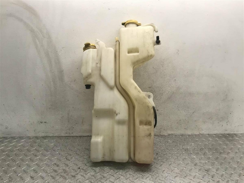 07-11 DODGE DAKOTA ENGINE OVERFLOW COOLANT & WASHER RESERVOIR OEM 68034986AA