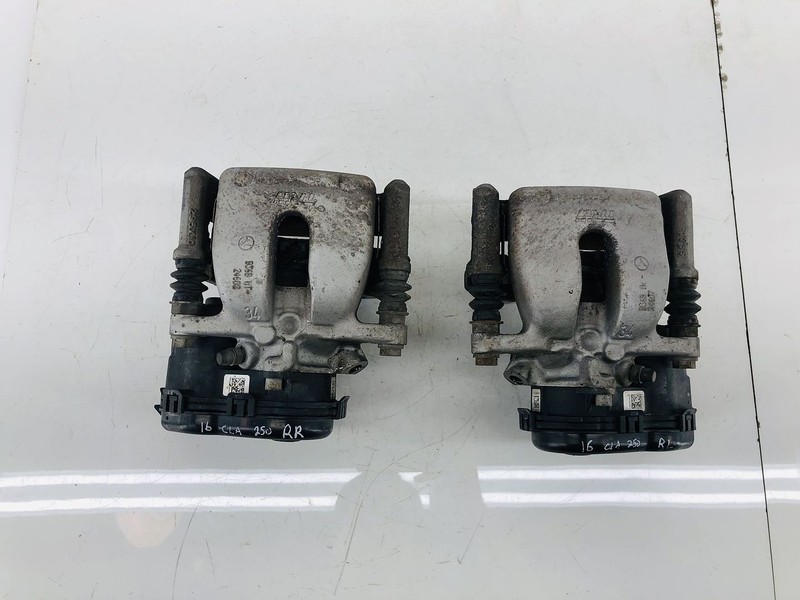 14-19 MERCEDES BENZ CLA250 4MATIC REAR RIGHT & LEFT ABS BRAKE CALIPER SET OEM