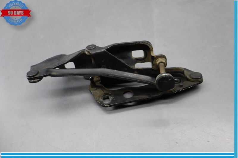 06-09 Pontiac Solstice Front Left Driver Side Hood Bonnet Hinge 10418021 Oem