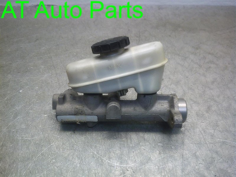 2001-2011 TOWN & CAR BRAKE BOOSTER MASTER CYLINDER OEM 541-01173