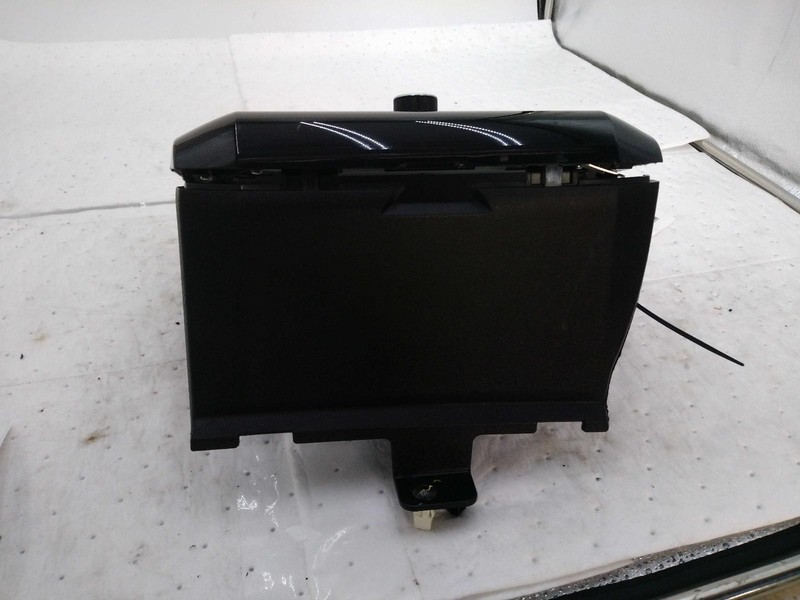 Used A/C Selector Switch fits: 2021 Infiniti QX50 w/o front heated and cooled se