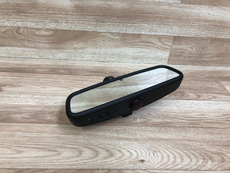 BMW OEM E60 E61 525 530 535 545 550 M5 FRONT WINDSHIELD REARVIEW MIRROR 04-10 11