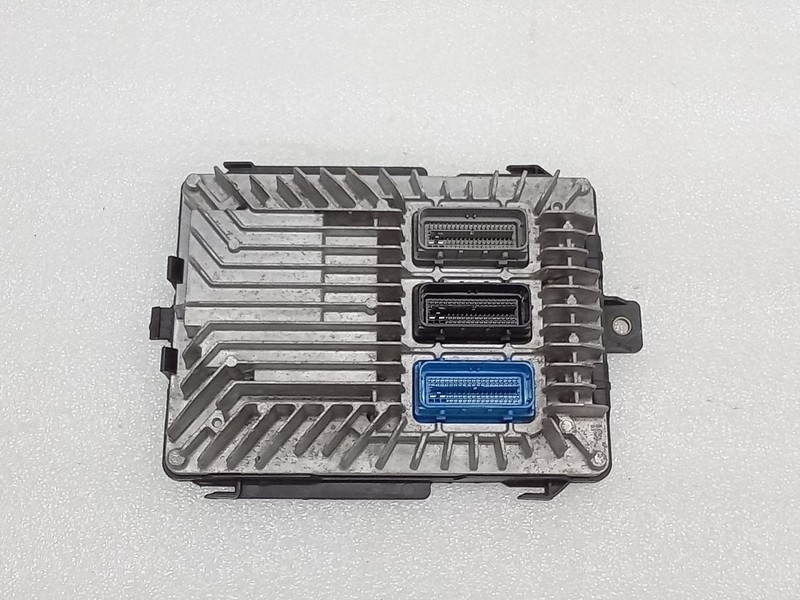 2017 Chevrolet Equinox 2.4L Engine Computer Control Module ECM 10080 12667002