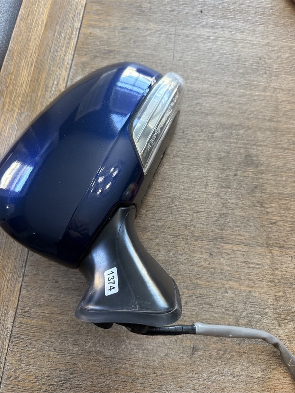 2010-2015 TOYOTA PRIUS Right Passenger Side Blue Door Mirror - PAINT CODE=8S6