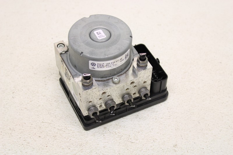 MK7 VW GTI Golf Sportwagen ABS Module Hydraulic Pump Unit Genuine Oem 2017