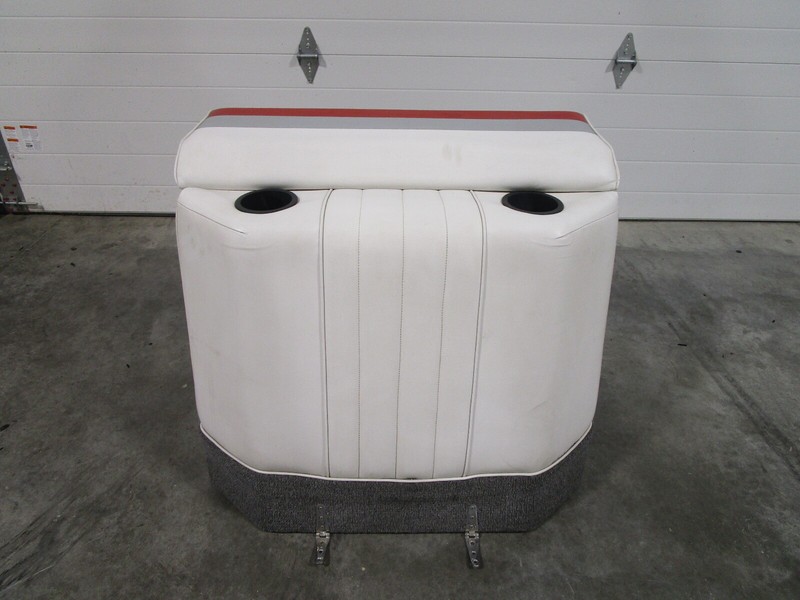 1991 Rinker V181 Boat GM Mercruiser 3.0L 4 Cylinder Engine Cover Hood Dog House