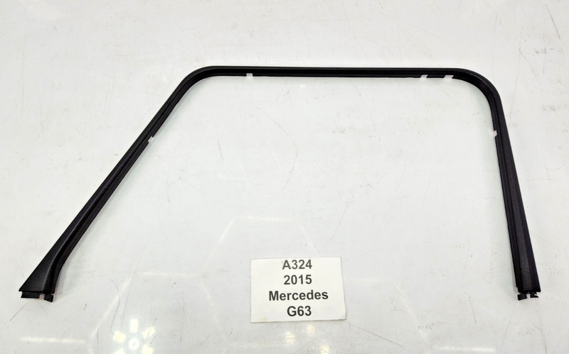 ✅ 13-18 OEM Mercedes W463 G63 AMG Front Passenger Side Door Window Cover Guide