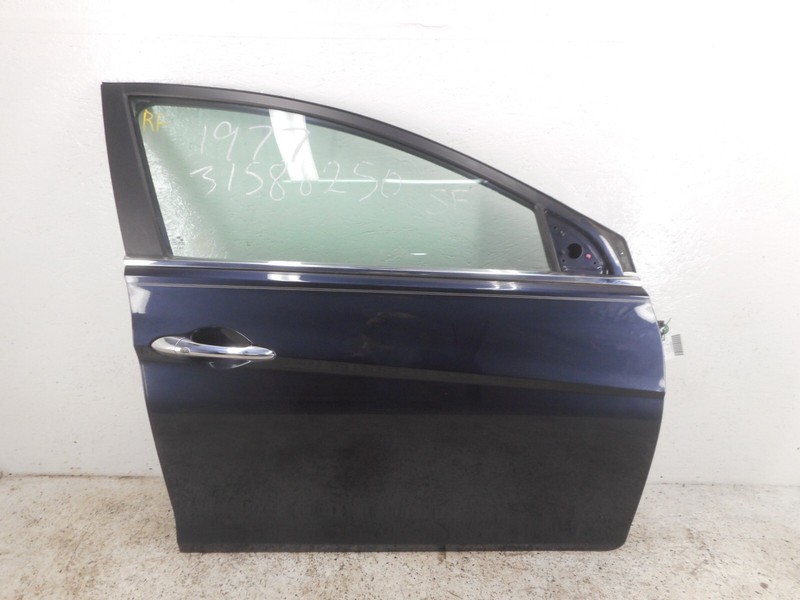 Hyundai Sonata Door Front Passenger Right Electric Vin B & C 8th OEM 2011-2014