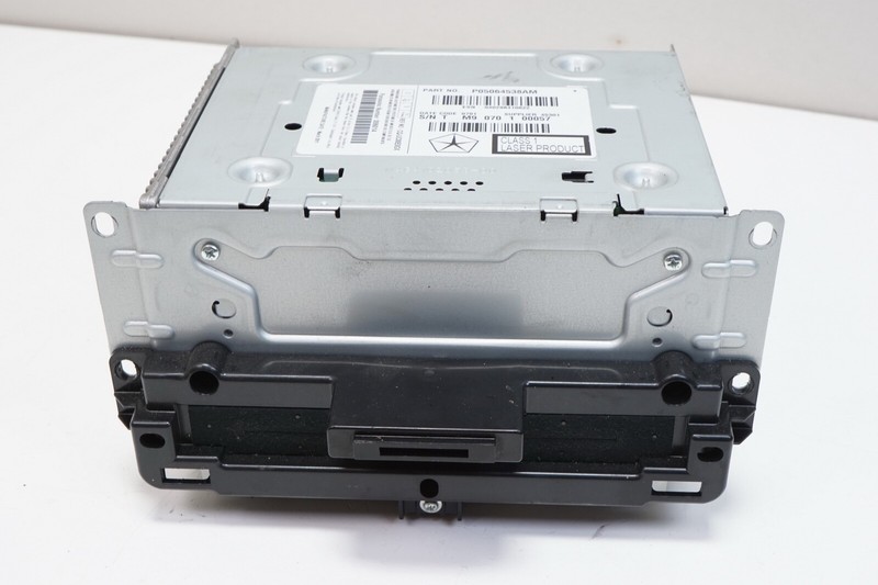 CHRYSLER 300 Navigation Radio CD Multimedia OEM 2011