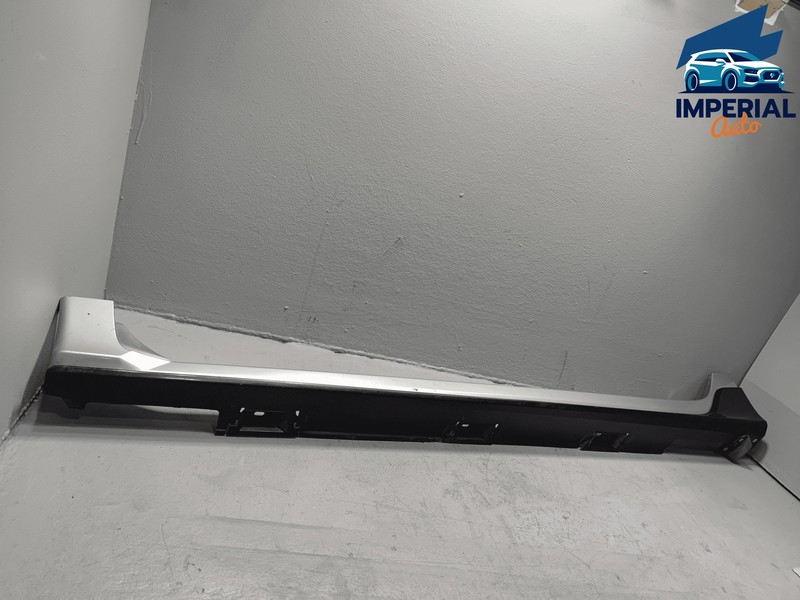 2017-2021 HONDA CIVIC HATCH DRIVER SIDE ROCKER SKIRT PANEL MOLDING NH830M OEM