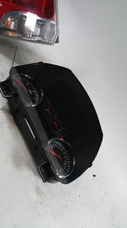 2014 GMC Sierra 1500 Speedometer Gauge OEM Grey 162k Miles NJ25-14903-390412