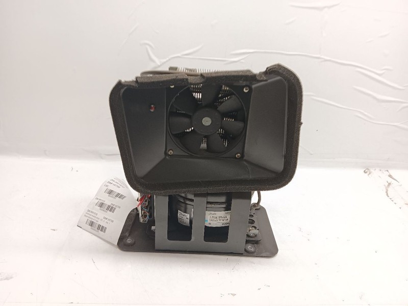04-10 Rolls-Royce Phantom Rear Console Fridge Cooler 9117486