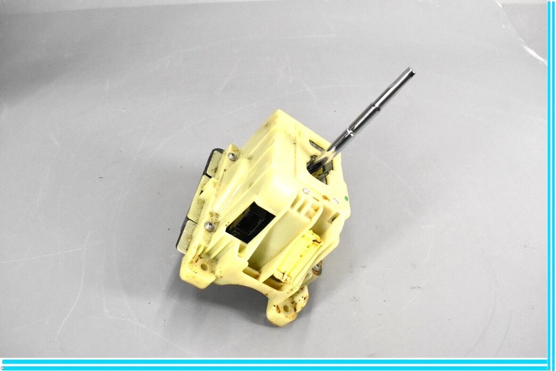 08-15 Mercedes W204 C300 C250 C350 Floor Gear Selector Shifter 2042677624 OEM