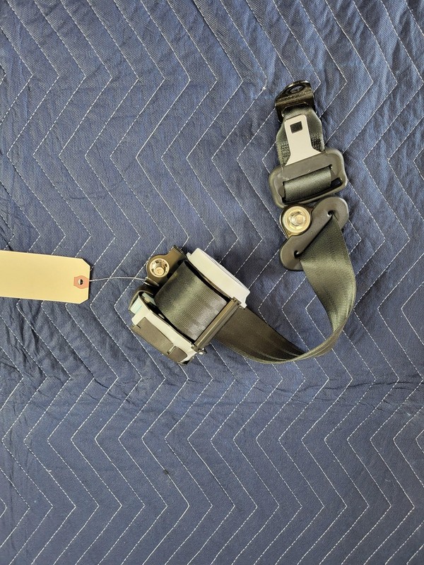 Used Oem Mazda 3rd Row Right Passenger Rear Seat Belt Retractor 2016-2023 CX-9