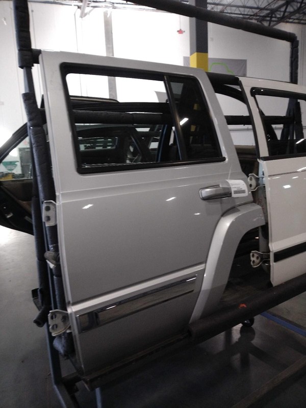 2008 Jeep Commander Left Rear Door Silver 145K Miles OEM Used Part