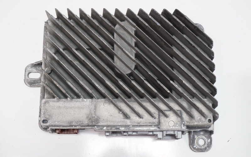 CADILLAC SRX Amplifier AMP Audio BOSE OEM 2013 - 2016