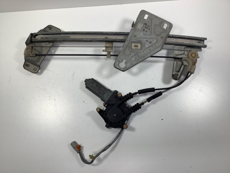 94-01 ACURA INTEGRA 4Dr PASSENGER RIGHT FRONT WINDOW REGULATOR W/ MOTOR OEM