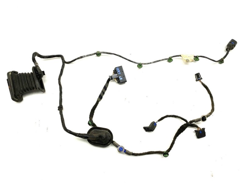 Left Driver Side Rear Door Wire Harness Fits 2006 Volkswagen Rabbit 87471