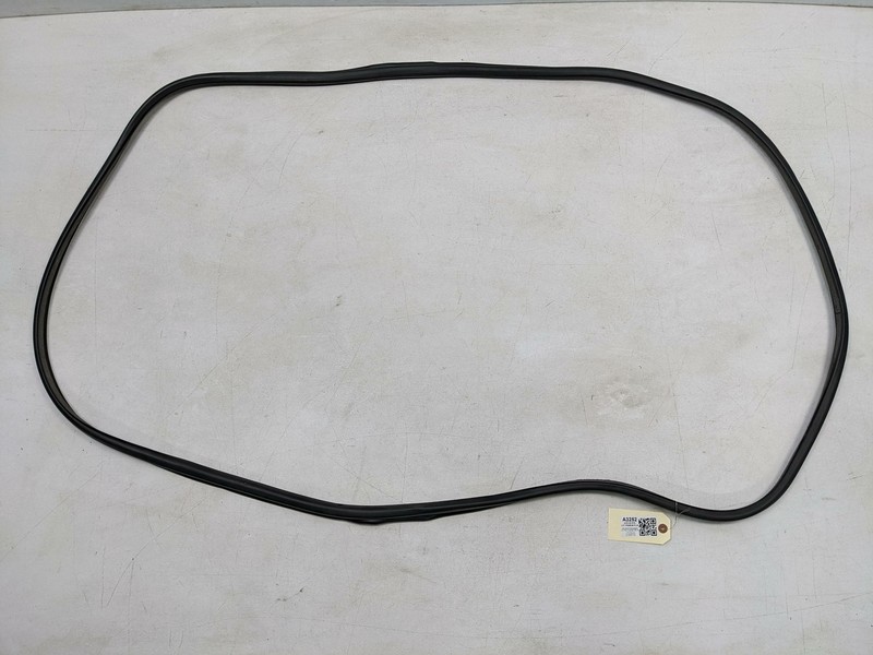 Front Right Door Weatherstrip 2016 Audi A6 4G0837911A 2012-2014 2015 2017 2018