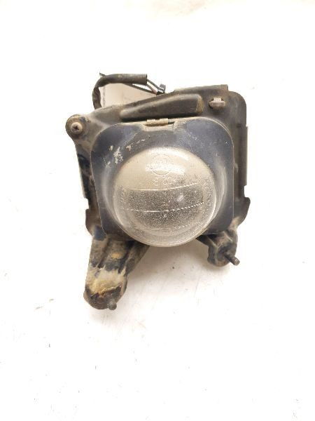 00-02 TOYOTA CELICA GT-S PASSENGER SIDE FRONT FOG LAMP ASSEMBLY