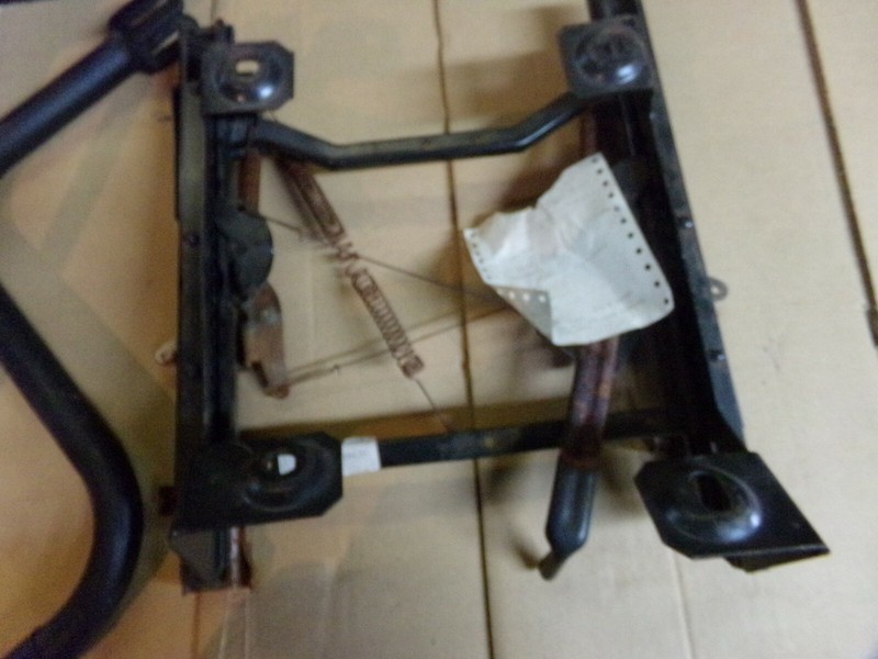 Ford F4TS-186009H-AC Passenger Side Front Seat Track *FREE SHIPPING*