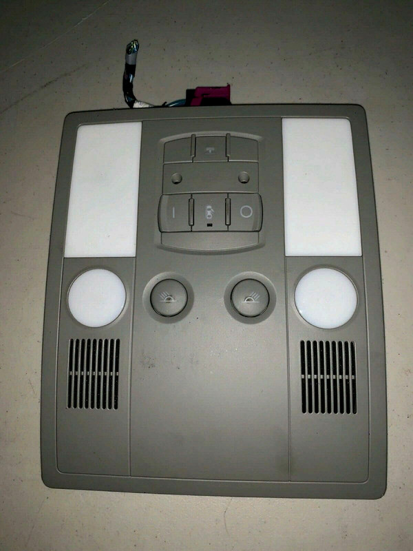 04 05 06 07 AUDI A8 A8L D3 REAR OVERHEAD DOME LIGHT LAMP CONSOLE SWITCH OEM 60k