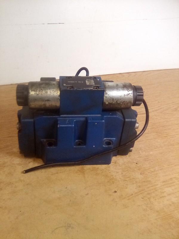 Rexroth A-10544 Directional Valve A-18875-C