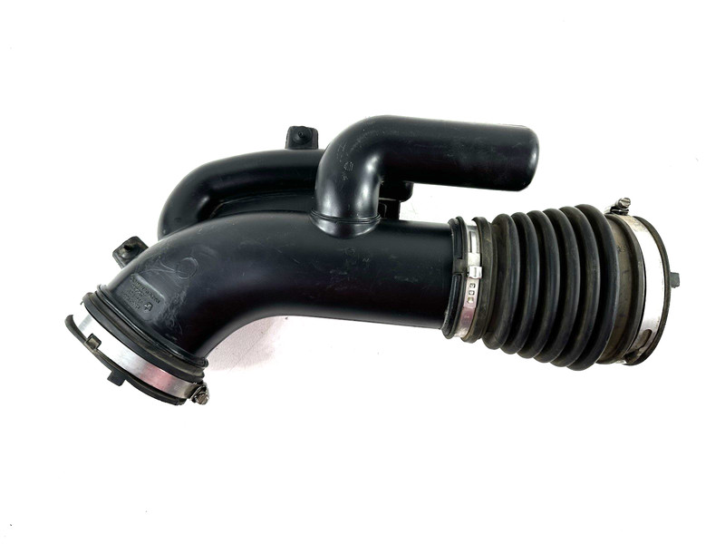 2011-2019 Dodge Journey 3.6L FWD Air Cleaner Intake Hose Tube 68045122AE OEM