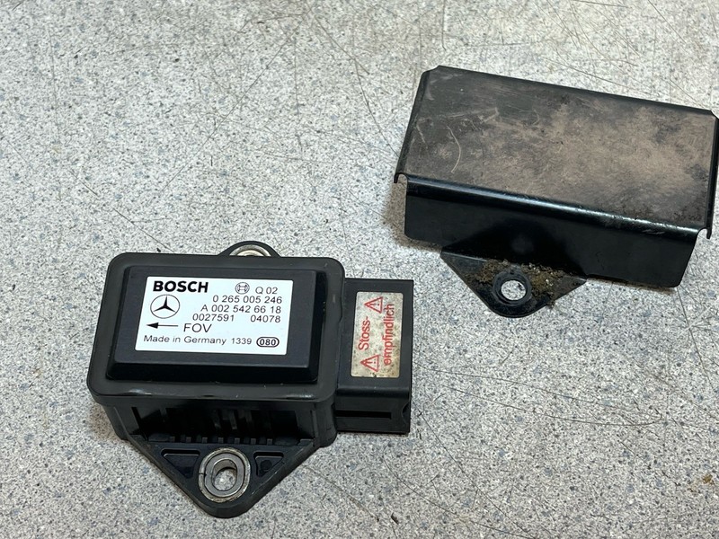 02-06 Dodge Mercedes Sprinter T1N Yaw Turn Rate Acceleration BOSCH Sensor