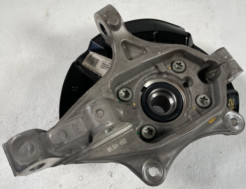 2021-2025 HYUNDAI SANTA FE FRONT RIGHT SIDE SPINDLE KNUCKLE W/BEARING HUB 108675