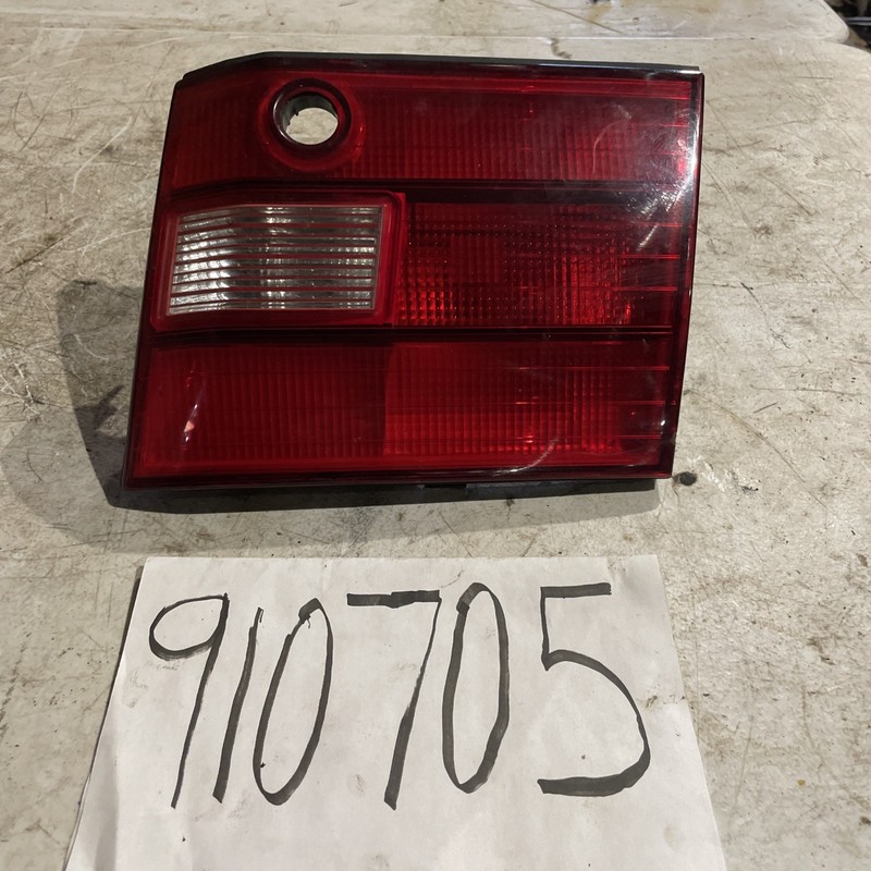 1995 - 1997 Lexus LS400 Right Passenger RH Side Inner Tail LightOEM