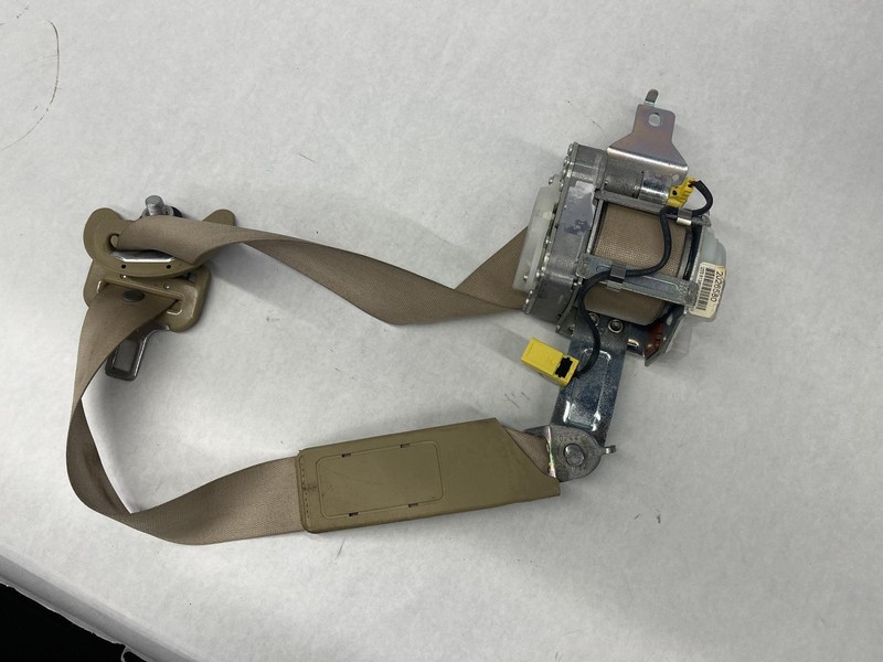 06-'11 HONDA CIVIC Sedan Front Seat Belt passenger retractor OEM