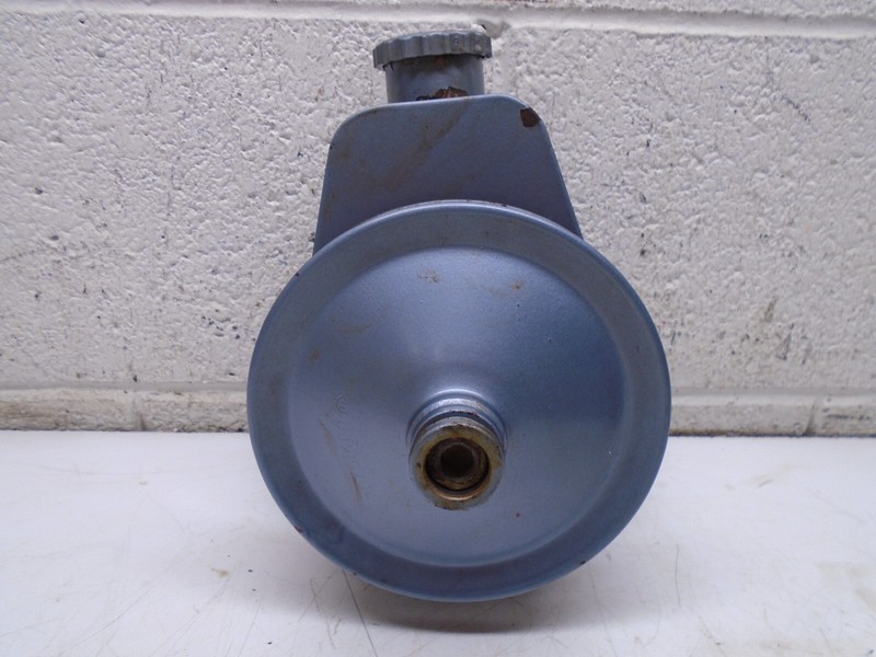 L5 Yamaha 4.3 5.7 V6 V8 GM Power Steering Pump & Pulley YSC-10070-00-0C 10251400