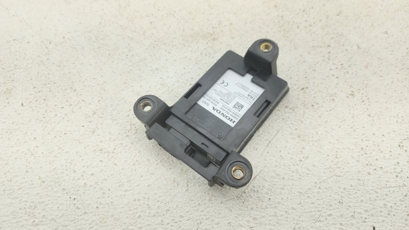 2017-2023 HONDA RIDGELINE LEFT BLIND SPOT RADAR SENSOR MODULE OEM