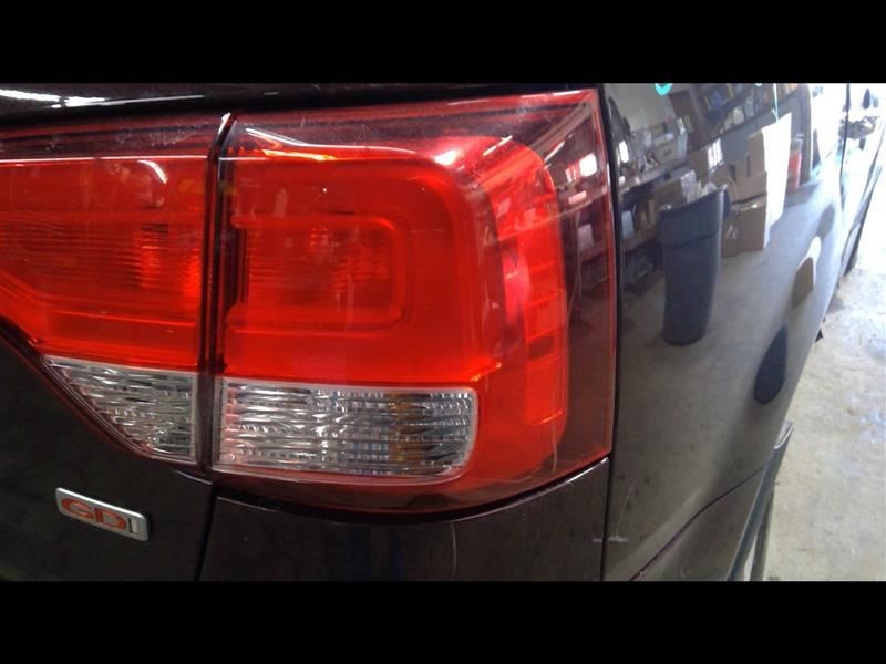 Passenger Tail Light Quarter Panel Mounted Fits 14-15 SORENTO 797033