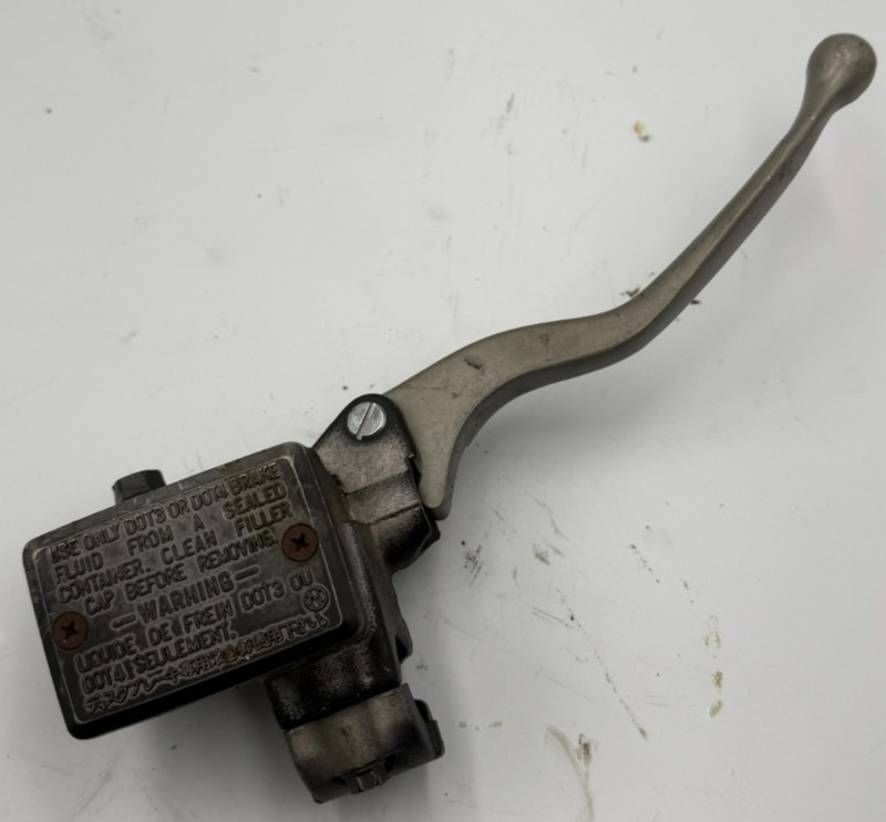 2000 Honda TRX300 TRX 300 4X4 ATV Right Brake Lever Master Cylinder Front G1