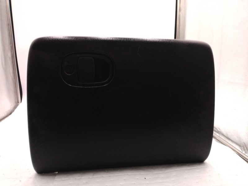 2005 Chevrolet Trailblazer Black Glove Box OEM Used 781021 144K Miles