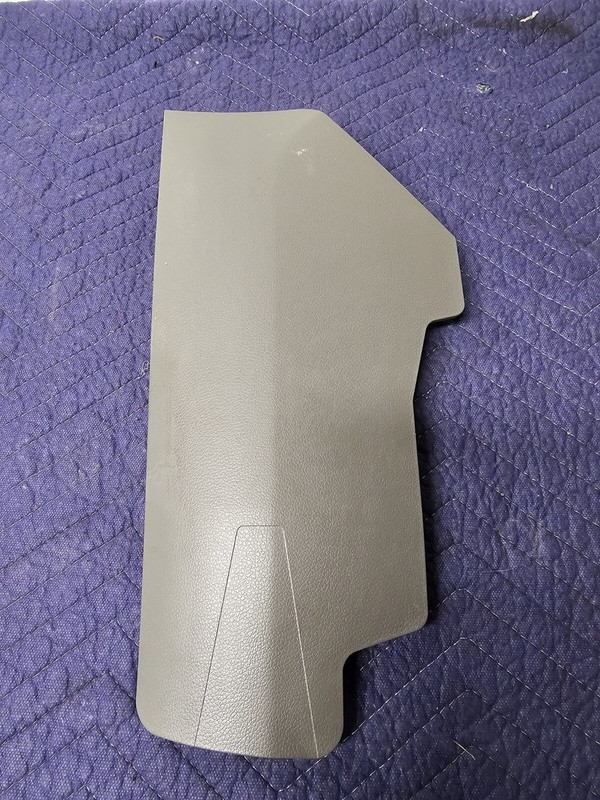 2014 KIA SPORTAGE SL CONSOLE TRIM