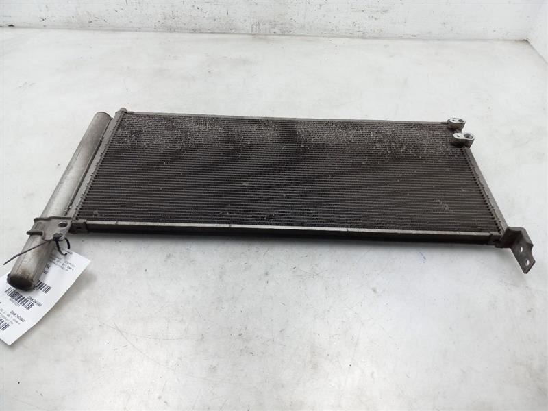 12-18 TOYOTA PRIUS V 1.8L FWD AT AC CONDENSOR