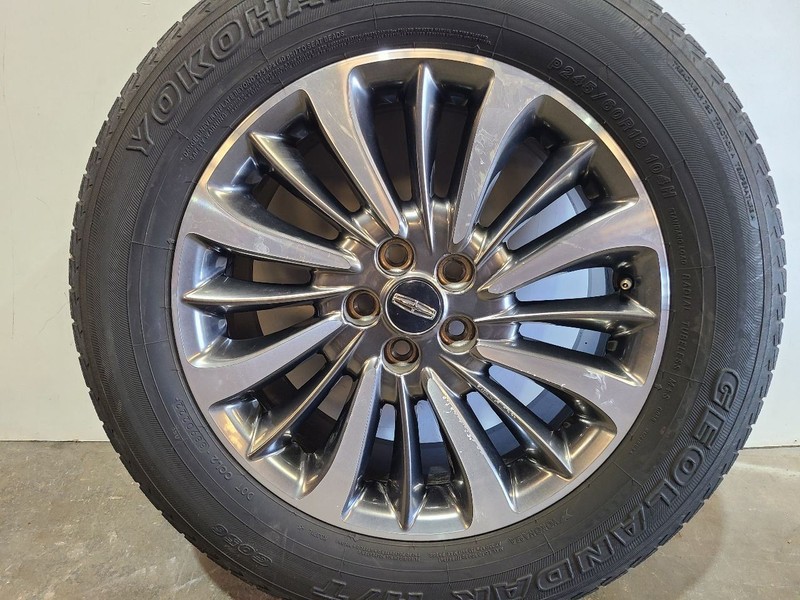 Wheel 18x8 Aluminum 16 Spoke Fits 19-23 NAUTILUS 581328