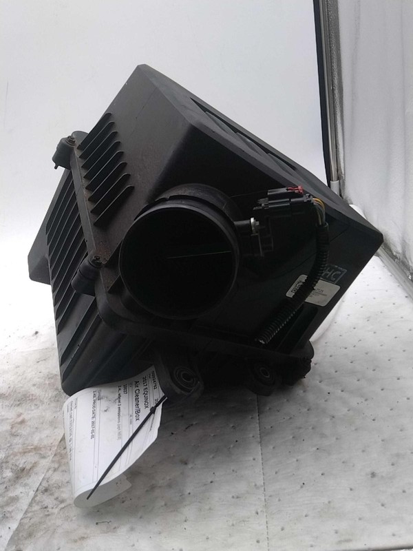 2017 Chevrolet Equinox Air Cleaner Assembly OEM 2.4L Used 115K Miles