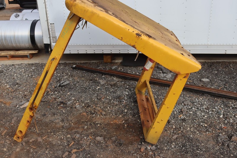 1988 JOHN DEERE 544-A ROOF FRAME AND CANOPY OEM
