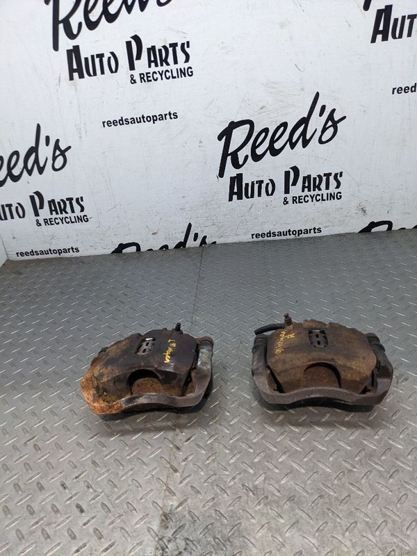 90-93 Acura Integra Front Brake Caliper Set Oem L&R 1176309