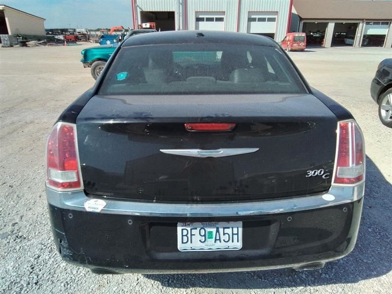 Trunk/Hatch/Tailgate Without Spoiler With Camera Fits 11-14 300 3323919