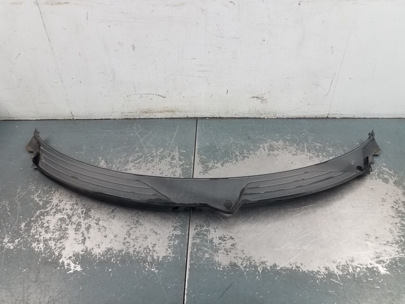 2016 Porsche 911 Turbo S 991 Windshield Cowl #6242 LL7