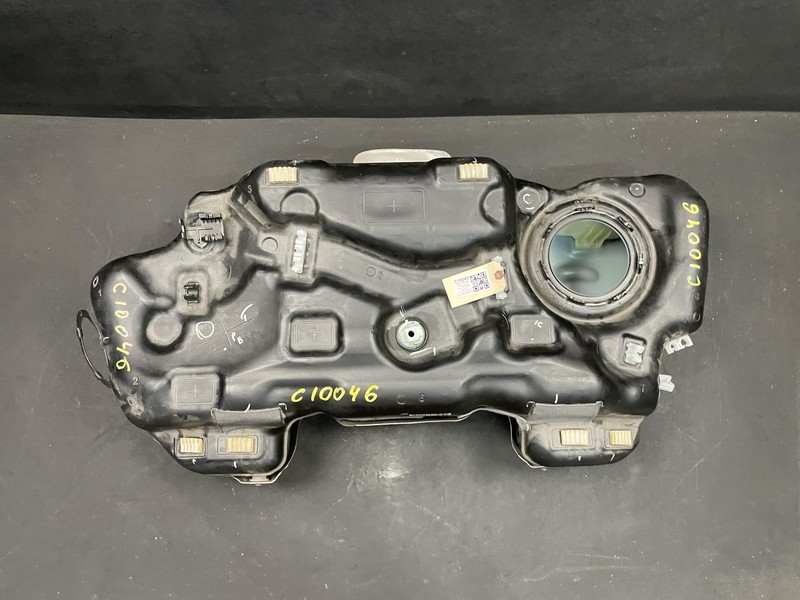 Fuel Tank 2021 Cadillac XT4 84525446 2020 -2022 2023