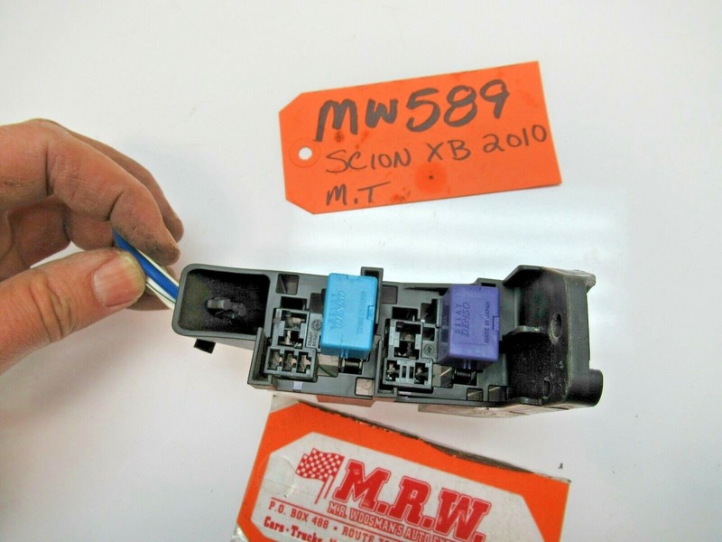 FUSE RELAY BOX WIRE PLUG CONNECTOR HARNESS END fits 08 09 10 11 12 13 SCION XB