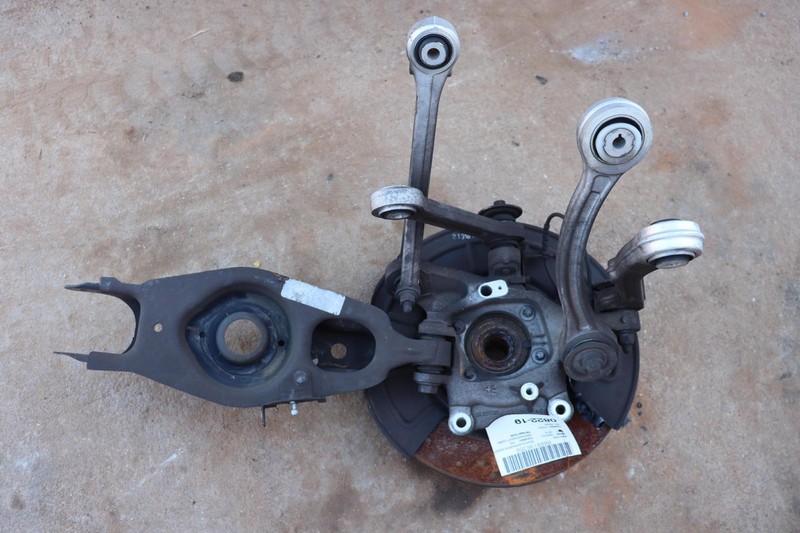 2014-2017 MASERATI GHIBLI RWD REAR RIGHT SPINDLE KNUCKLE HUB CONTROL ARMS OEM