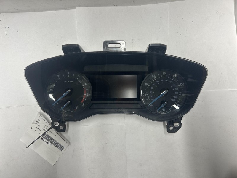 2017 FUSION Speedometer instrument cluster 26k Miles MPH HS7T10849CK OEM 17